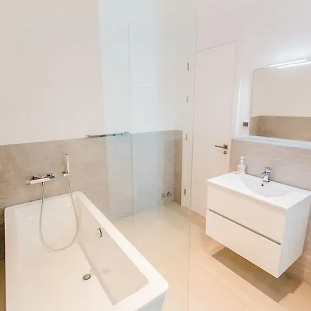 Moderna Villa