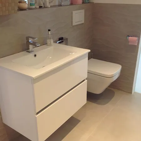 Moderna Vila
