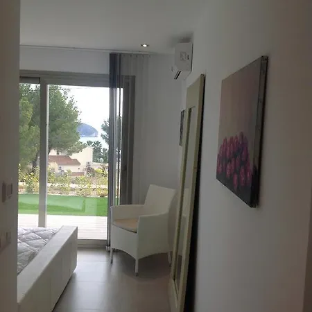 Moderna Vila