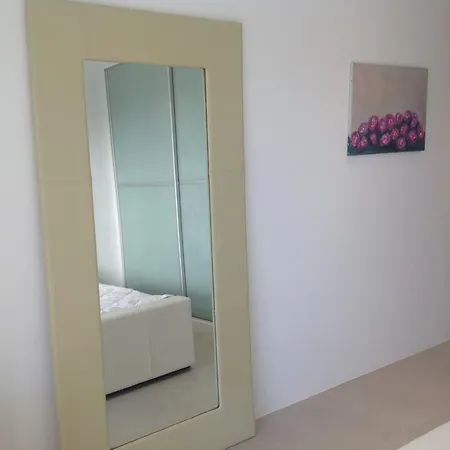 Moderna * Moraira